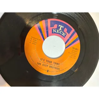 Photo of THE ISLEY BROTHERS / IT'S YOUR THING / DON'T GIVE IT AWAY - T NECK - TN 901-1969