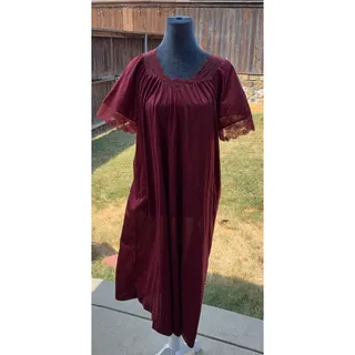 Photo of Vintage Henson Kickernick Nightgown Peignoir Robe Set M Burgundy Lace Nylon
