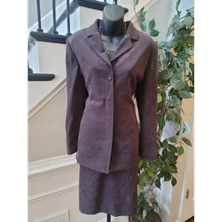 Photo of Le Suit Skirt Set Women's SZ 10 Brown Pin-Dot Fully Lined Back Slit long Sleeve