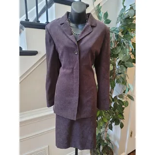 Photo of Le Suit Skirt Set Women's SZ 10 Brown Pin-Dot Fully Lined Back Slit long Sleeve