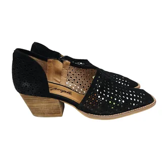 Photo of Free People Pandora Shoeboot Die Cut Black 39