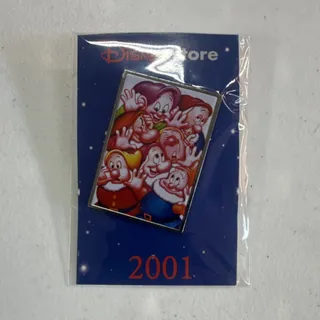 Photo of Disney Store Exclusive 2001 Snow White Seven Dwarfs Single Pin Disney Franchise