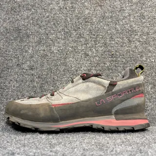 Photo of La Sportiva Gray Suede Vibram Sole Hiking Boulder X Shoes Womens 9.5 Low Top