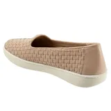 Listing Photo Thumb #5