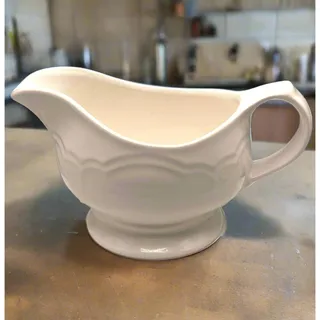 Photo of Vintage Pfaltzgraff Gazebo Collection White Gravy Boat #436