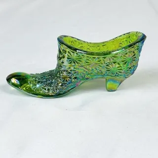 Photo of Vtg LE Smith Iridescent Green Glass Daisy & Button Shoe 6"