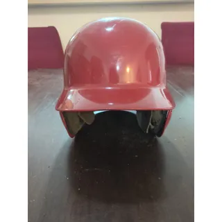 Photo of Louisville slugger red helmet