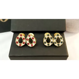 Photo of VINTAGE Fashion Costume Tear Drop Stud Rhinestone Earrings Set of 2 
