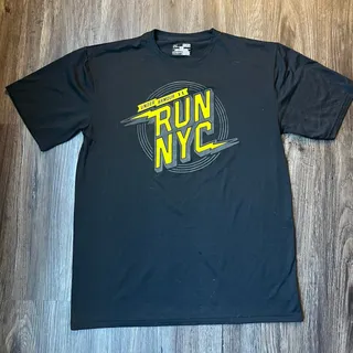 Photo of Under Armour Men’s MD Fitted Run NYC Graphic T-shirt
