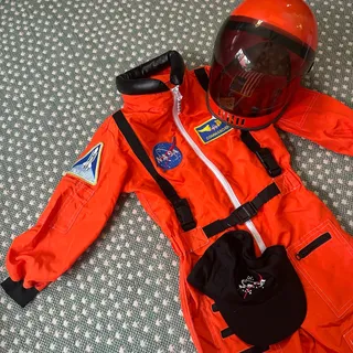 Photo of NWT Aeromax Jr. Astronaut Suit & Aeromax Jr. Astronaut Helmet Sz 6-8