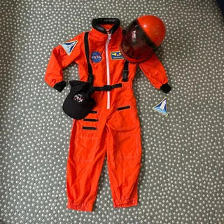 Photo of NWT Aeromax Jr. Astronaut Suit & Aeromax Jr. Astronaut Helmet Sz 6-8