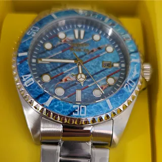 Photo of Invicta Pro Diver Visions From Above 43mm Swimming Themed Dial SS Bracelet