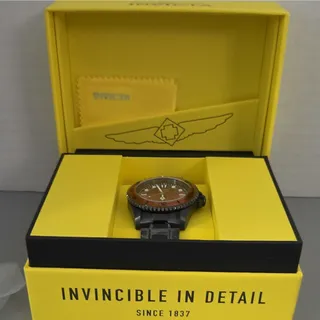 Photo of Invicta Pro Diver Kromatyk Men's 43mm Red Dial Black SS Bracelet