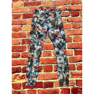 Photo of Full length, Lululemon leggings size 6