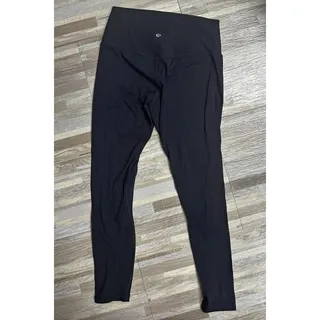 Photo of Lululemon Womens 6 Black Ankle Yoga Athletic Pants 