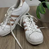 Listing Photo Thumb #3