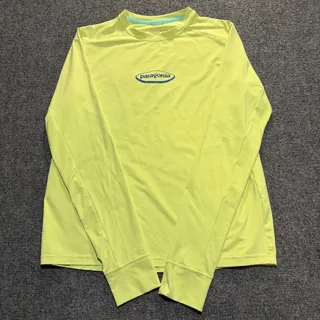 Photo of Patagonia Capilene Silkweight Youth 2XL 16 18 Green Long Sleeve UPF Sun Shirt