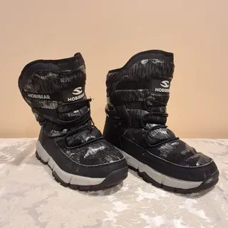 Photo of HOBIBEAR Kids Snow Waterproof Slip-Resistant Black Boots Size 6.5 