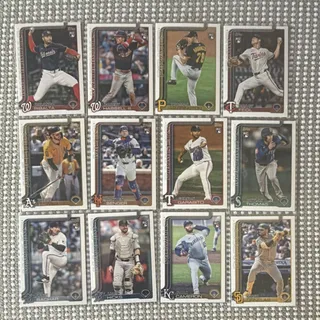 Photo of 2024 Topps MLB Baseball Rookie 20-Card Lot Jake Mangum Hunter Bigge