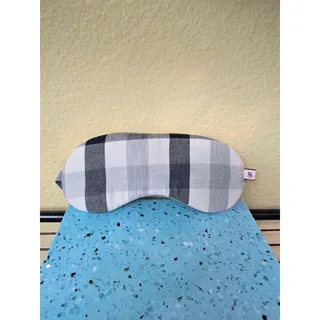 Photo of Victoria's Secret Gray Plaid Restful Sleep Blackout Eye Masks OSFM