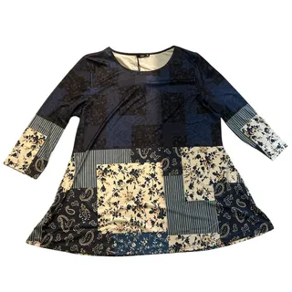 Photo of NWT Lily By Firmiana Blue Floral Paisley Top 3XL