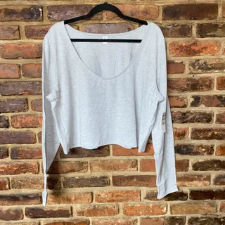Photo of NWT BP Gray Long Sleeve Scoop Neck Organic Cotton Crop T-Shirt Women's Size 3X