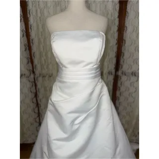 Photo of Beautiful Vintage 90s Forever Yours Wedding Gown