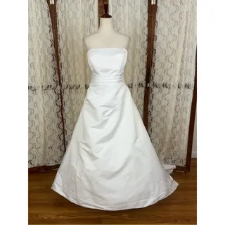 Photo of Beautiful Vintage 90s Forever Yours Wedding Gown