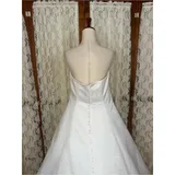 Listing Photo Thumb #6