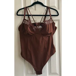 Photo of SHAPELLX Lace Bodysuit Shapewear Brown XXL Plunge Lace Trim Bodysuit