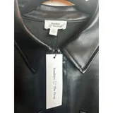 Listing Photo Thumb #4