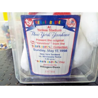 Photo of Vintage Ty Beanie Babies Valentino NY Yankees White Plush Red Heart & Tag 1994