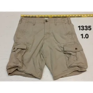 Photo of GAP (32) Beige Khaki Cargo Style Carpenter Casual Shorts