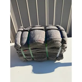 Photo of VEVOR Moving Blankets 24 Pack 72 x 54 in Heavy Duty Recycled Cotton Pads