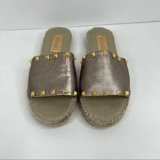 Photo of Vidorreta sandals 39 tan metallic leather slip on studded flat espadrille 