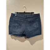 Listing Photo Thumb #4