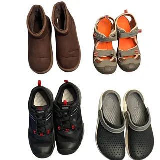 Photo of  Merrell Keen Crocs Ankle Boots Sneakers Water Shoes Boy Sz 2