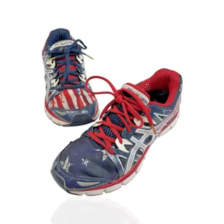 Photo of ASICS WOMENS GEL BLUR 33 | USA PRIDE | AMERICA FLAG LIMITED EDITION (RARE)