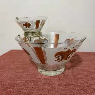 Photo of Vintage Anchor Hocking Festive Fleur De Lis Glass Chip and Dip Set 3pc Metal Rack