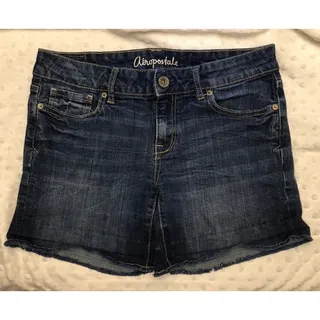 Photo of Aeropostale Women’s Boyfriend Denim Cuffed Shorts. Size 10