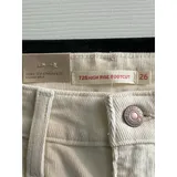 Listing Photo Thumb #5