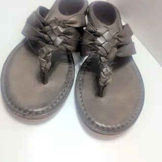 Photo of Frye Carson Braided Leather Thong Slip On Sandals Women's 10M