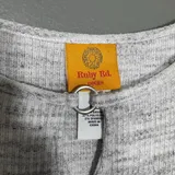 Listing Photo Thumb #4