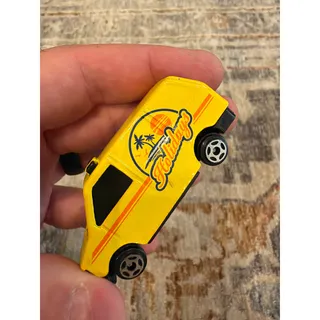 Photo of 10 Vehicle Diecast Truck Lot Maisto Matchbox Tonka Jeep Construction Loose

