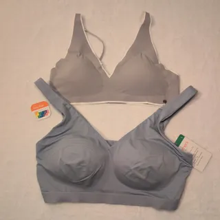 Photo of Lucky / Warners New With Tag (2) Lightly Padded Wireless Comfort Bras Women's L