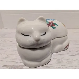 Photo of Vintage Palais de Versailles Porcelain Sleeping Cat Trinket Box Made in Japan