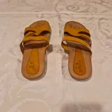 Listing Photo Thumb #5