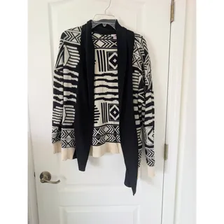 Photo of Xhilaration Open Cardigan sweater Womens Large Black/white Aztec Boho, Hipster